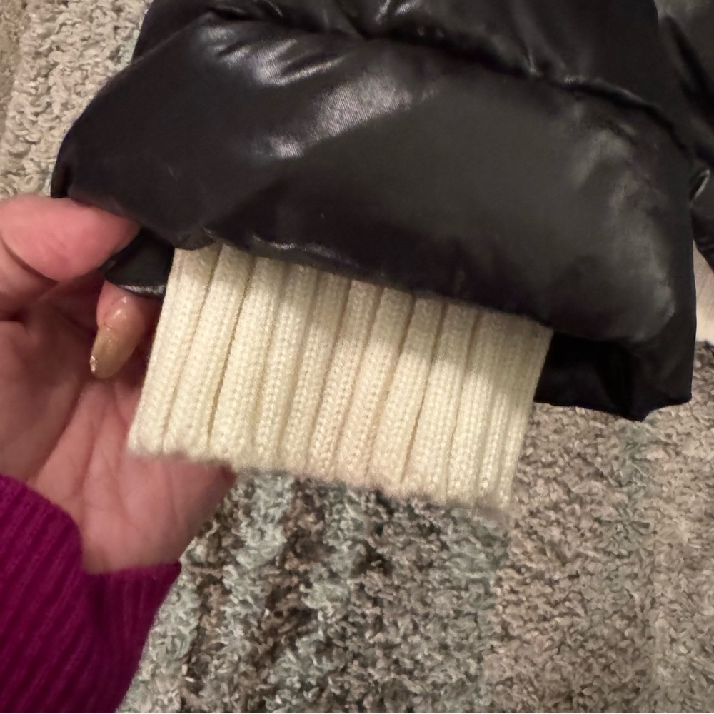 Blanc Noir Puffer Jacket - Picture 8 of 15